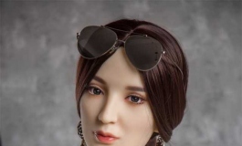 这么美的小妞过年带回家吧