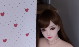 精灵女郎，在线举牌——想我了吗？