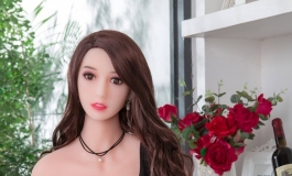 爱之美实体娃娃 秀妍