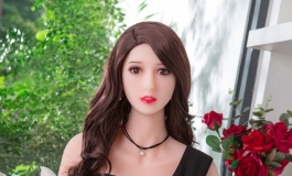 爱之美实体娃娃 秀妍