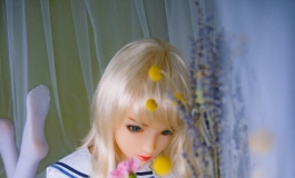精灵人偶雪奈---金发萝莉