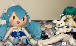 #第二届摄影大赛#【小娃组】2019雪初音欢乐家庭照