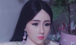 废话少说，哪一款娃娃最适合实战，颜值第二，但要过得去