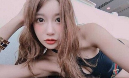 突然发现爱莎贝儿的秋山直子和明日花绮罗有一点像呢!哈...