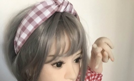 良一造物洛娜