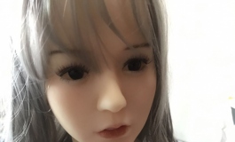 哈哈，晒一下对我举手投降的洛娜