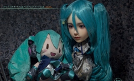 给抱着傻fufu的s樱做了个初音妆