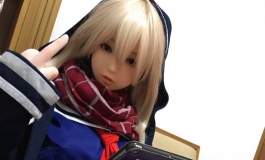 再凶的女孩子只要被掀开裙子就会变可爱 (EXDOLL 145++ 蝶)
