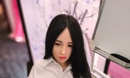 美女云夕空降我司成"总监"