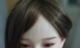 来了来了，我的女友小娜同学开箱