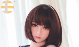 金三/水手服少女