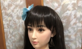新婚之夜 村花安奈不住寂寞，自行调情！