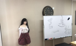 163洛娜-良一造物办公室随拍另招实体娃娃摄影师数名