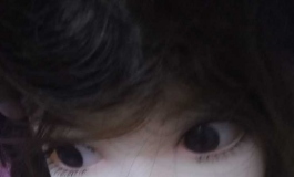 花音真好看，买的衣服还没到