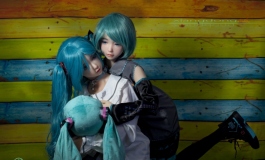 两个蝶宝的初音妆