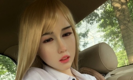 美造人优优车内解锁你想要的姿势