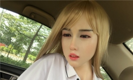 美造人优优车内解锁你想要的姿势