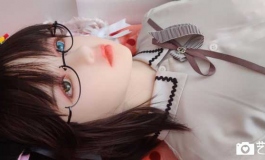 我的两个妹妹好粘人 还seyou*我