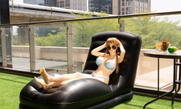 【官方写真】穿比基尼晒日光浴的结月~