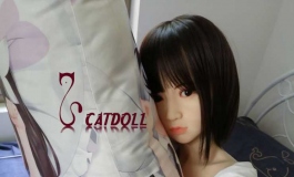 高冷～就这样了静静的盯着你～酷girl~