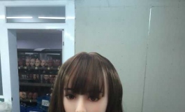 一笑一颦一回眸，颠倒红尘百媚生……