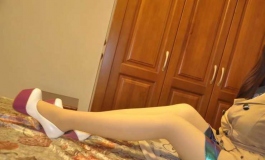 小姐姐的腿有肉感