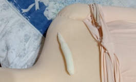 最近利用泡绵来帮福娃加强锁骨