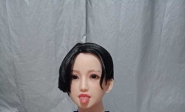 150允儿胸部柔软度测试