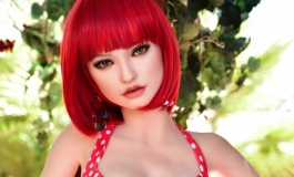 先纳信火辣身材新成员--新头 Scarlett