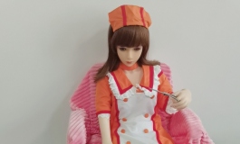 新买的初音未来护士服