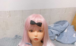 试穿cos服的女儿