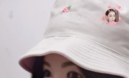 xy伴侣橙人世界专卖店--花小荣实拍