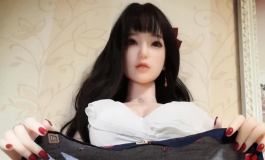 夫人不在家，丫头就使坏！总是各种挑逗我~