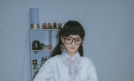 穿jk制服的少女