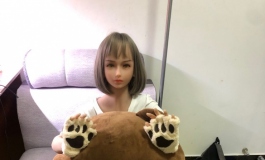 金三145娃娃。不用来啪，娃娃一样也很美之小美女与熊