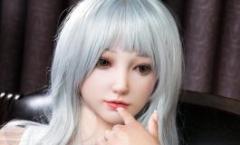 清纯美少女变身