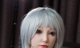 清纯美少女变身
