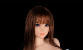 听说150是次元女友的完美身高~