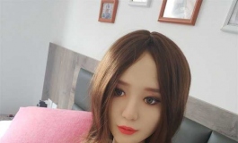 这衣服穿的有点少啊