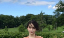 请问怎么充值金钱呢，我没找到充值入口
