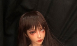 给爱莎家的娃娃改妆2