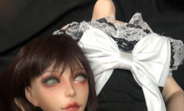给爱莎家的娃娃改妆2