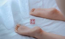 春水堂[柳言]首秀：校服小了，勒得人家胸闷心慌
