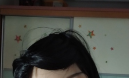 请问俊影家有硅胶身体吗？