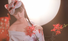 是神明少女，还是月下巫女？是春水堂的浅川