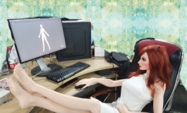 围观女同事