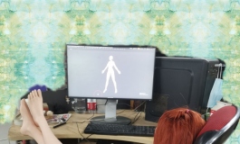 围观女同事