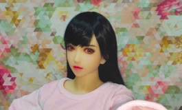 【葵】南方天气也涼了，给葵添了禦寒衣服