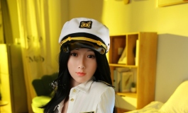 这姑娘有点酷