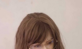 入手第二天 娃娃腰断了